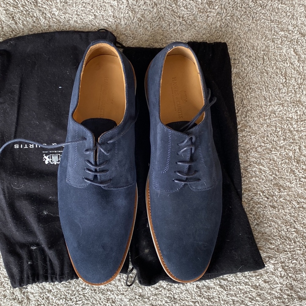 Hawed and Curtis Men’s Navy Suede & Leather Trainers size 11. NEVER BEEN WORN. - Picture 2 of 3
